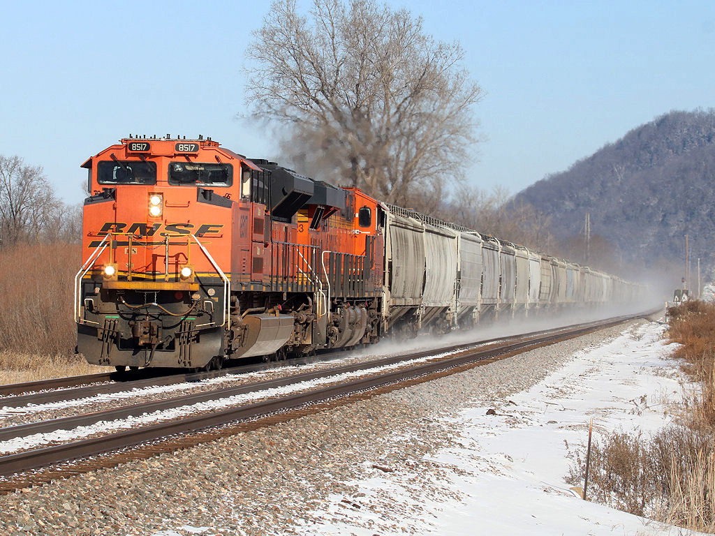 BNSF 8517